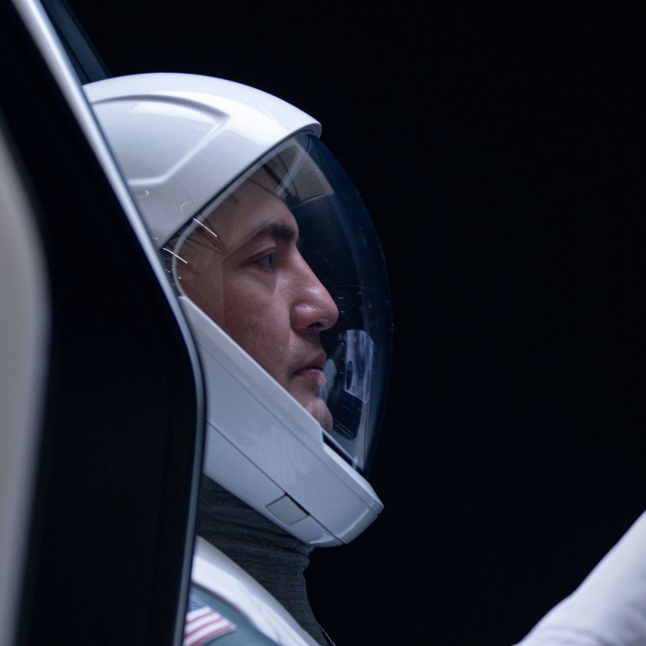 궤도에 상장하다